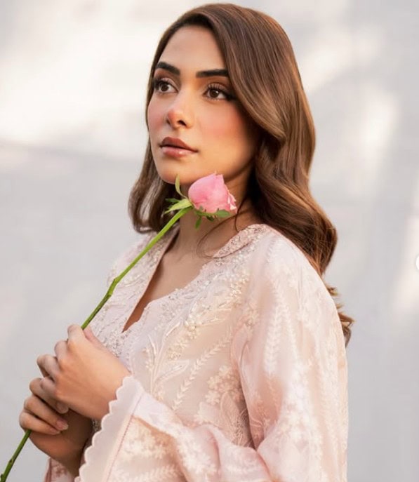 Alishba Khan Husband